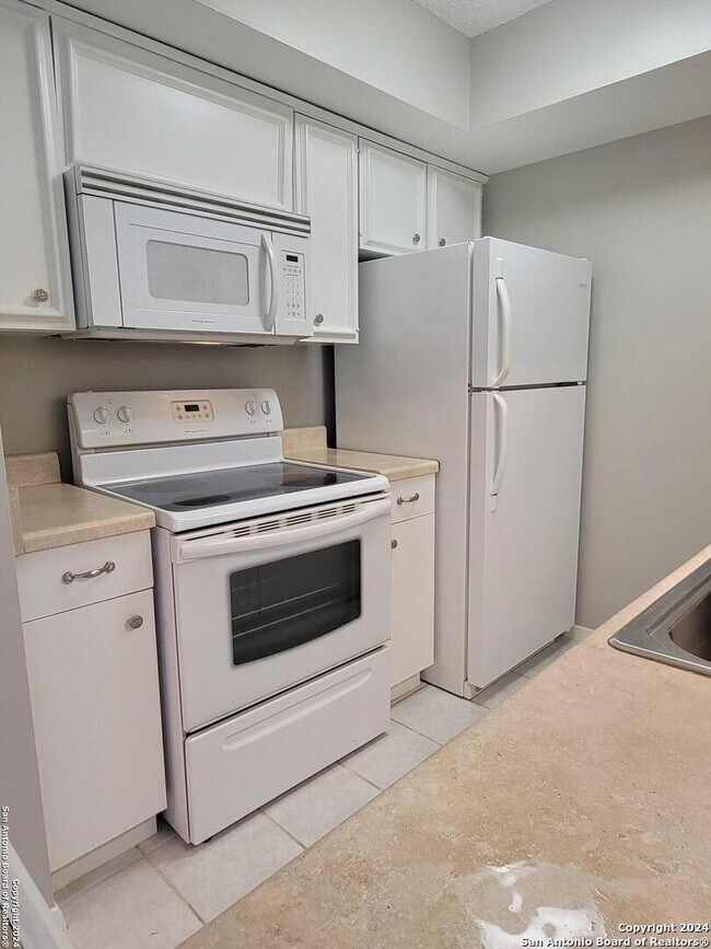Photo - 2300 Nacogdoches Rd Unit 346