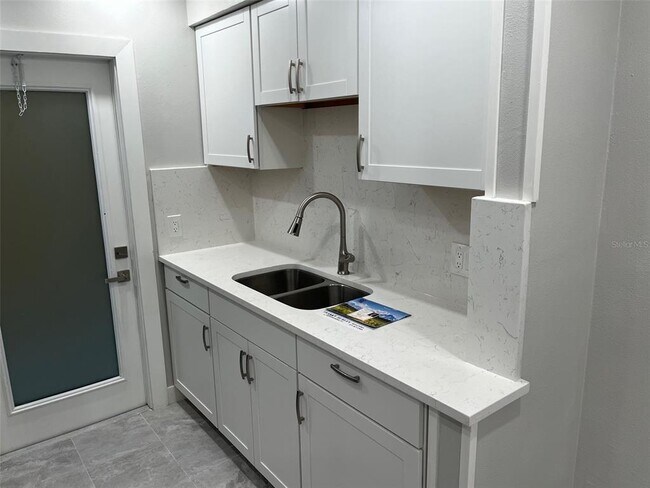 Photo - 1605 Pass a Grille Way Unit 3