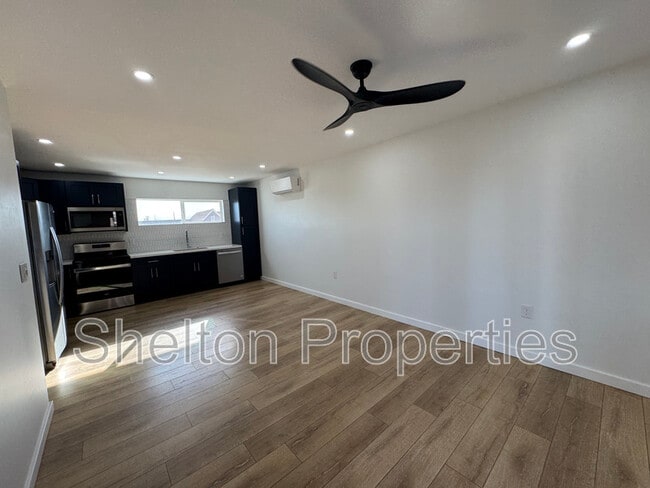 Photo - 21 W Tonto St