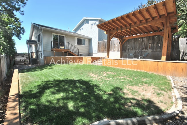 Building Photo - 106 River Hts Blvd Rental