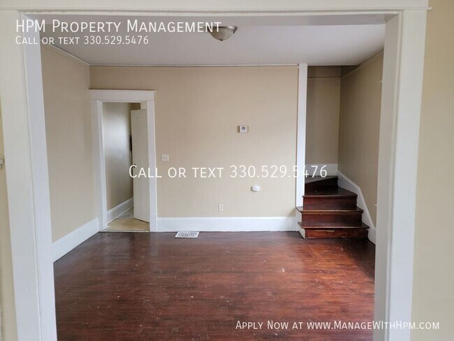 Photo - 569 E Exchange St