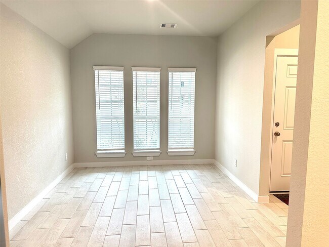 Photo - 15718 Telge Rdg Ln