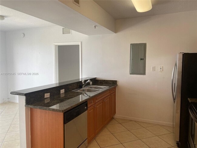 Photo - 1 Glen Royal Pkwy Unidad 1113