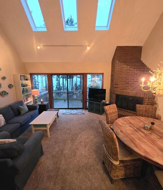 Photo - ***PENDING APPLICATION***2 Bed, 2 Bath Furnished Kala Point Top-Floor Condo with Views, Decks & R...