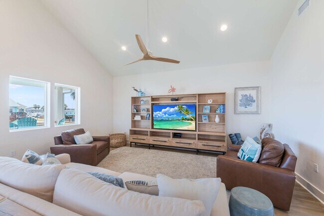 Photo - 119 6th St Unit ID1369222P