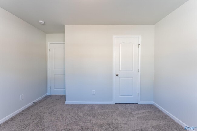 Photo - 102 Waltrip Dr
