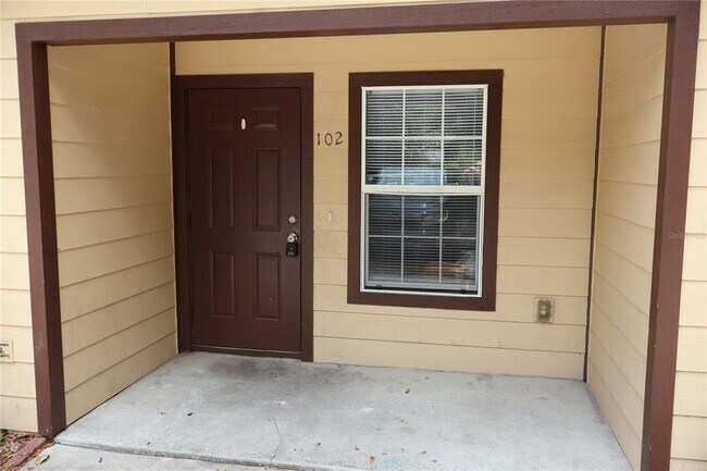 Photo - 1935 SW 31st Ave Unit 102