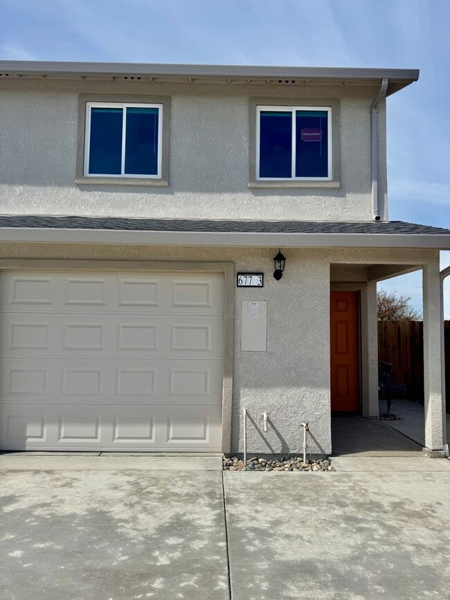 Photo - Stunning New Build 3-Bedroom, 2.5-Bath Triplex Apartment for Rent Unidad Illinois Ave Los Banos LLC