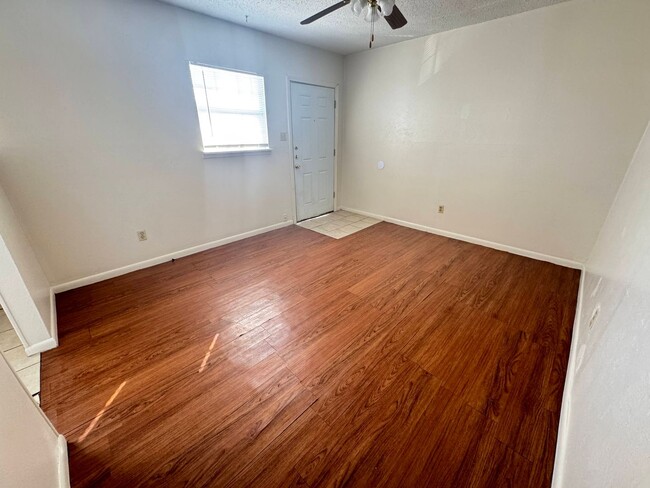 Photo - 940 S 15th St