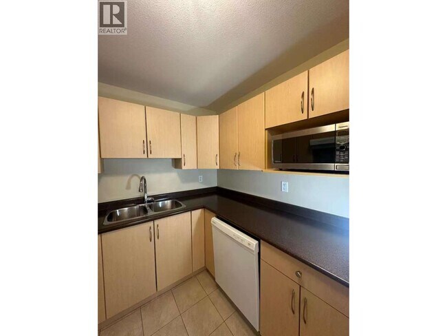 Photo - basement-826 COTTONWOOD AVENUE