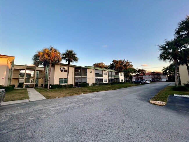 Photo - 4147 NW 90th Ave Unit 206