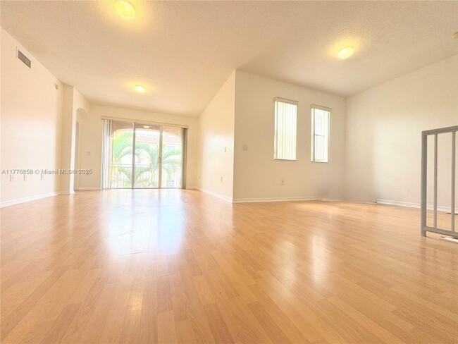 Photo - 6720 NW 114th Ave Condo Unit 824