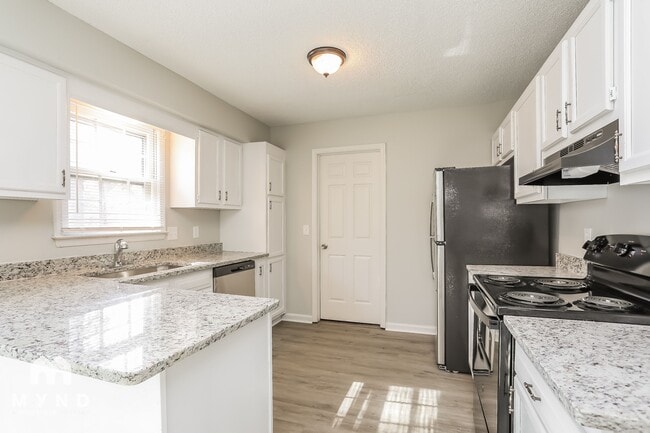 Photo - 3677 Wickersham Way