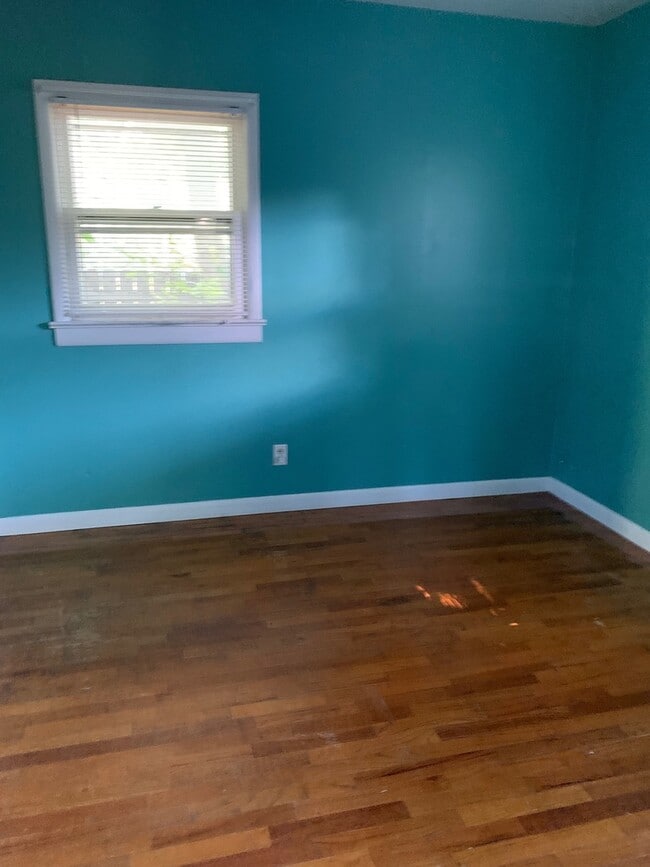 Photo - Poly Drive Unit 946 1/2