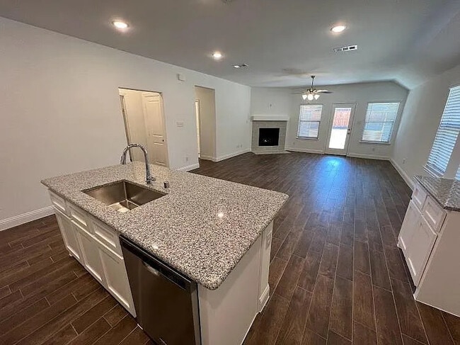 1408 Rendyn St