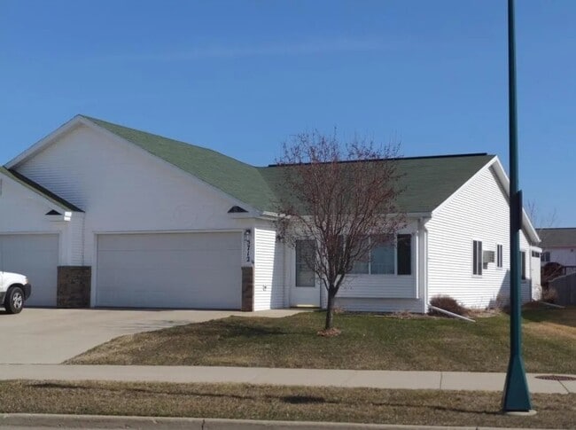 Photo - 5712 Bishops Blvd