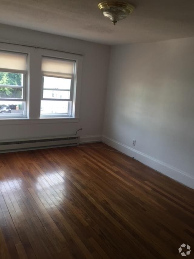 Building Photo - 130 Nichols Ave Unit 130 Nichols Ave #3 Rental