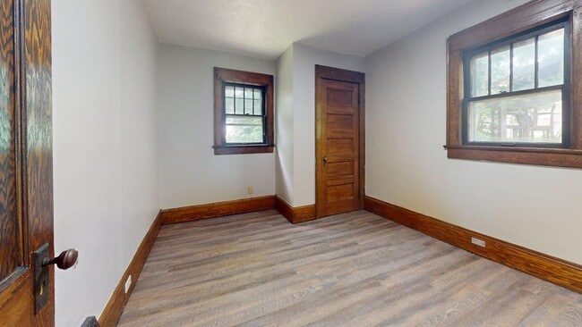 Photo - 2196 6th St SW Apartment Unit 2196 6th St SW - Down