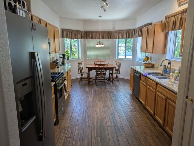 Photo - COMING SOON in August! Furnished Townhome in Boulder Pointe with All Utilities included - 3 bedro...