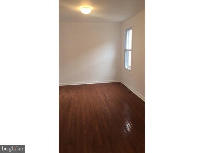 Photo - 1736 Pine St Apartment Unit 3R