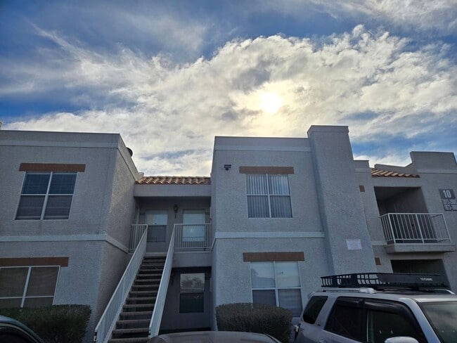 Photo - A Fabulous 2 Bedroom upstairs unit near Nellis AFB