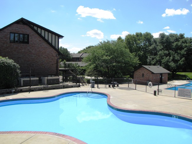 Richland Park Apartments