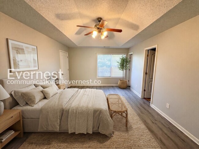 Photo - 8640 Thomas Ln