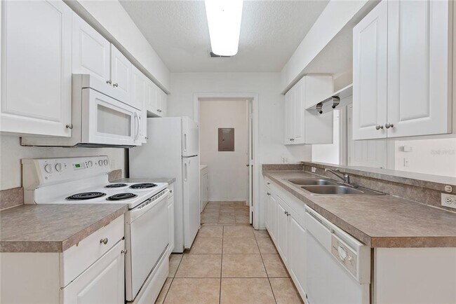 Photo - 5934 Brickleberry Ln Unidad 101