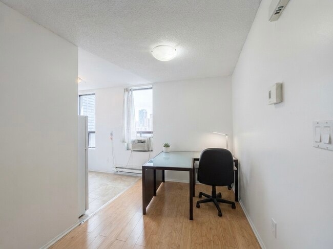 Photo - 249 Logan Ave Unit 6