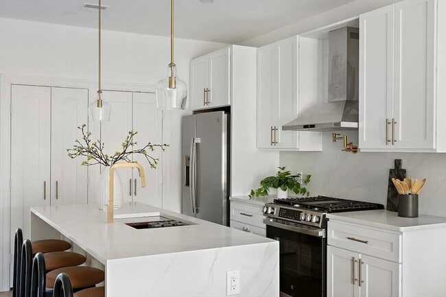 Photo - 98 Bennington St Unit 2