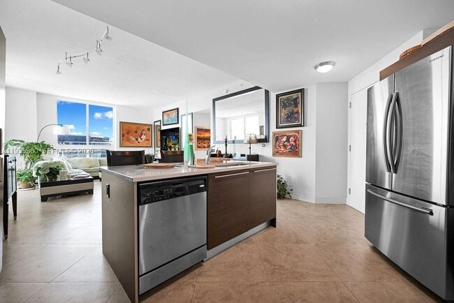 Photo - 1900 N Bayshore Dr Unit 5103