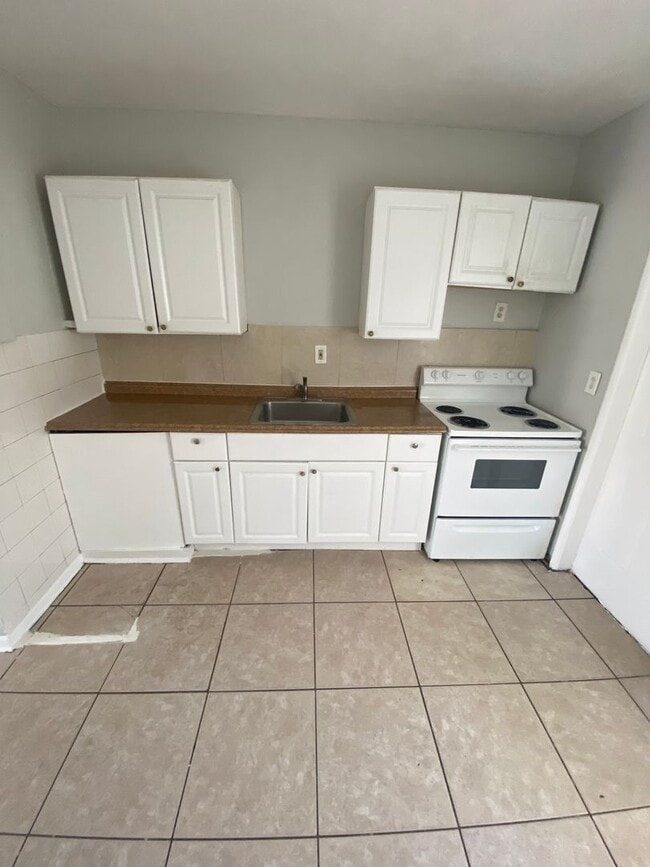 Photo - 3712 Henry Ave Unit 3716