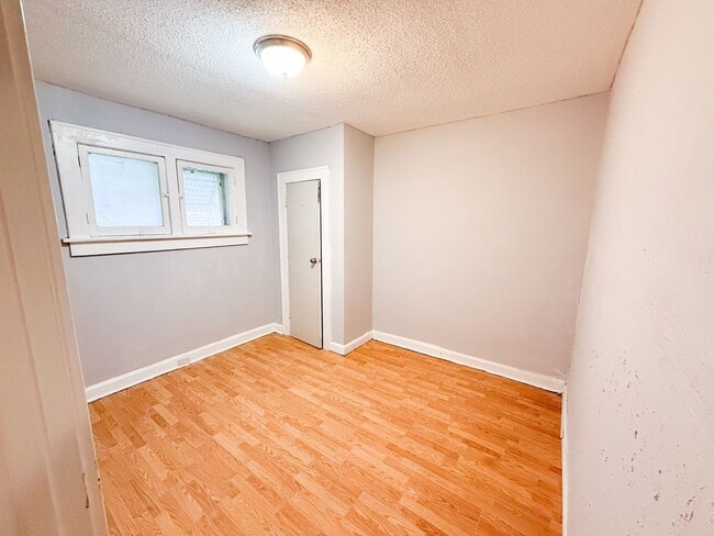 Photo - Cozy 2 bed 1 bath!