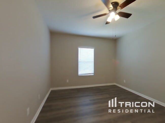 Photo - 2245 Litchfield Lp