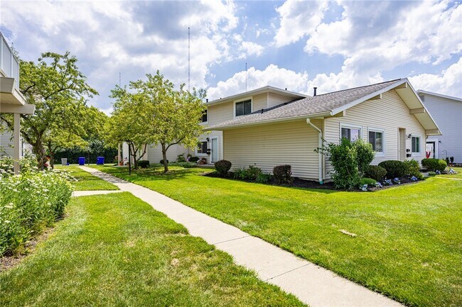Building Photo - 678 Eastbrooke Ln
