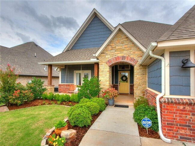 Photo - Beautiful 3 bedroom 2 bathroom home in Mon...