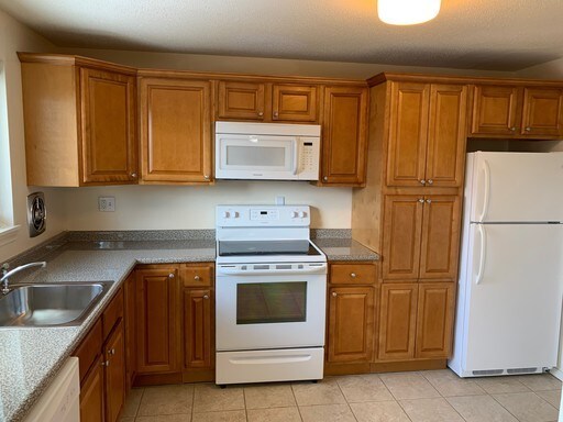 Photo - Lakeview Apartments