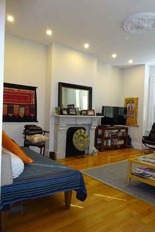 Photo - 17 Centre St Unit 1