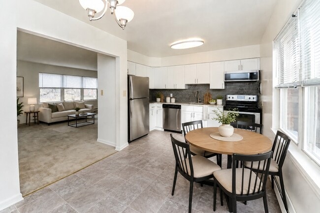 Eatoncrest Apartment Homes