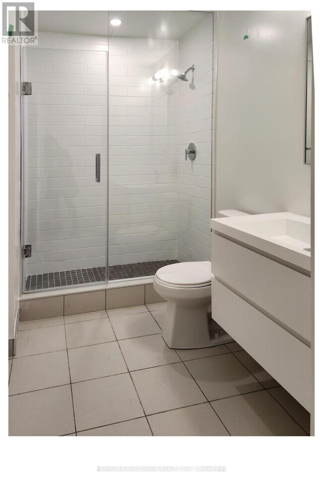 Photo - 8119 Birchmount Rd Unit a905