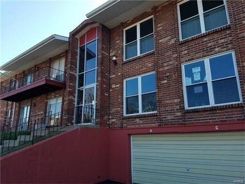 Photo - 10352 Forest Brook Ln Unit Apt G