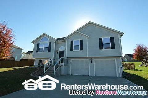 Building Photo - 4 Bed 3 Bath For Rent In Kearney! Availabl... Rental