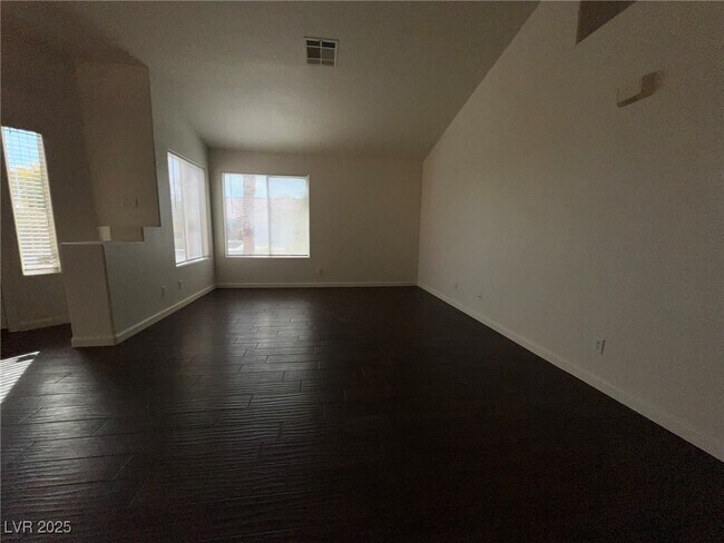 Photo - 7916 Thorne Pine Ave