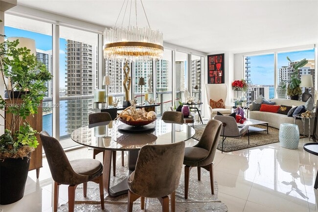 Building Photo - 495 Brickell Ave Unit 1802