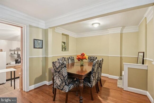 Photo - 3705 S Four Mile Run Dr