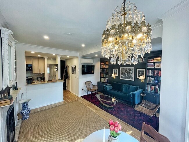 Photo - 49 Warren Ave Unit 4