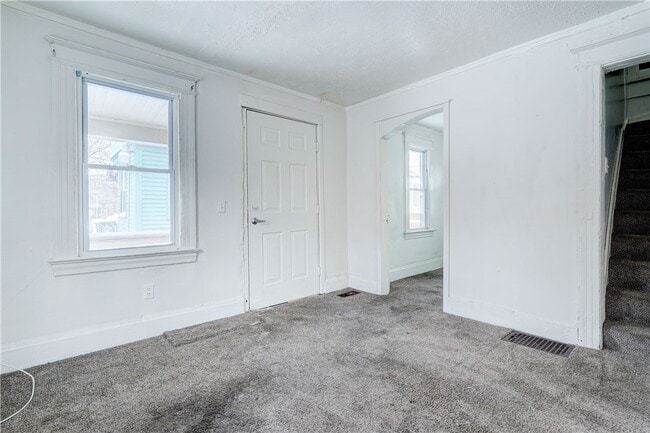 Photo - 127 Rosewood Terrace