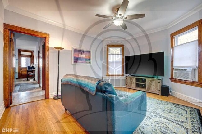 3 bedroom in CHICAGO IL 60618 - 3 bedroom in CHICAGO IL 60618 Condo Unit 2