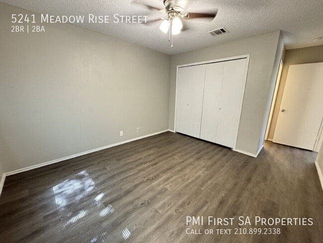 Photo - 5241 Meadow Rise St