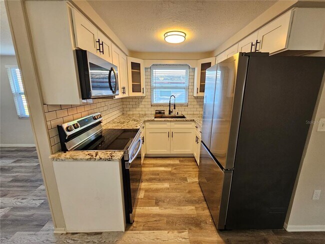 Photo - 4849 Camphor Ave